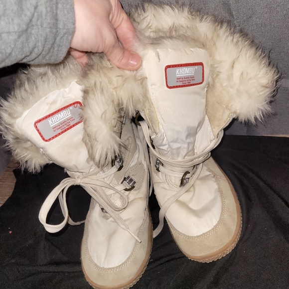 Khombu Boots - Picture 1 of 4